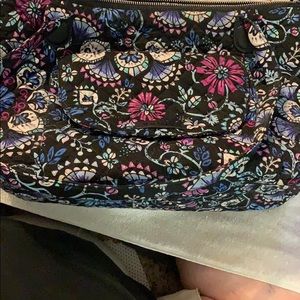 Vera Bradley East West Tote Bramble Blooms
